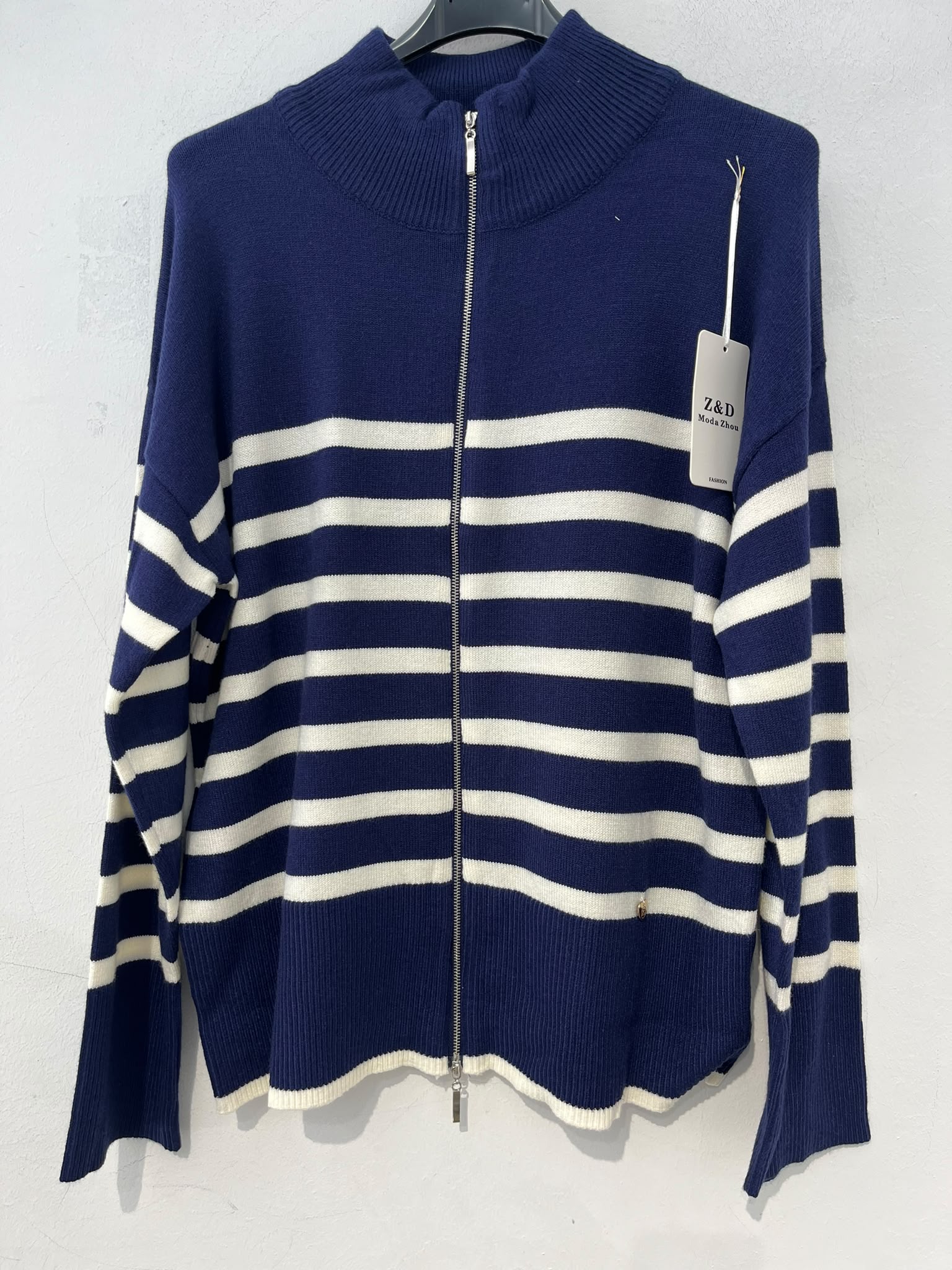 Chaqueta de Punto con Cremallera AH8023
