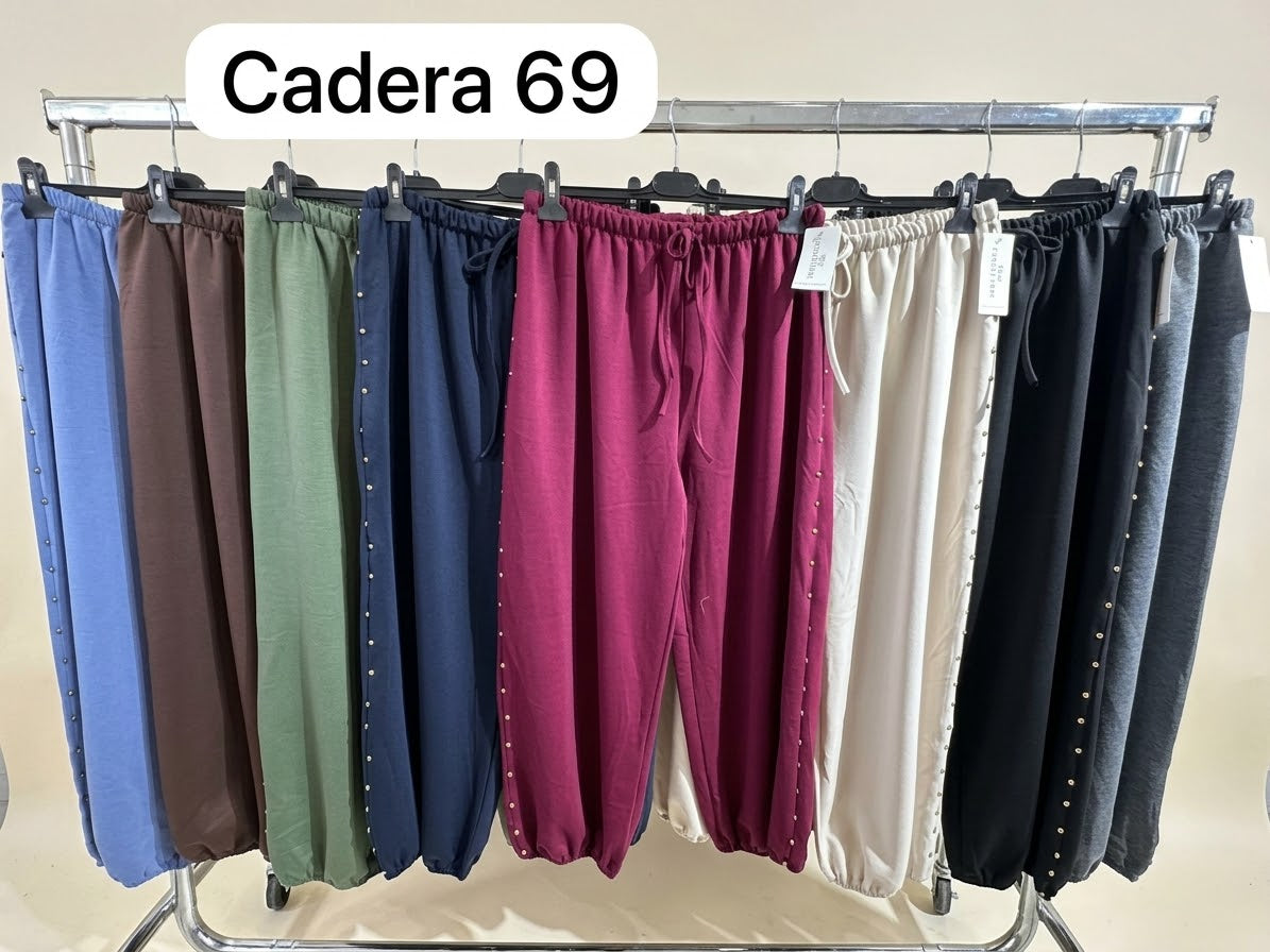 SY Pantalón Neopreno Con Tachuelas